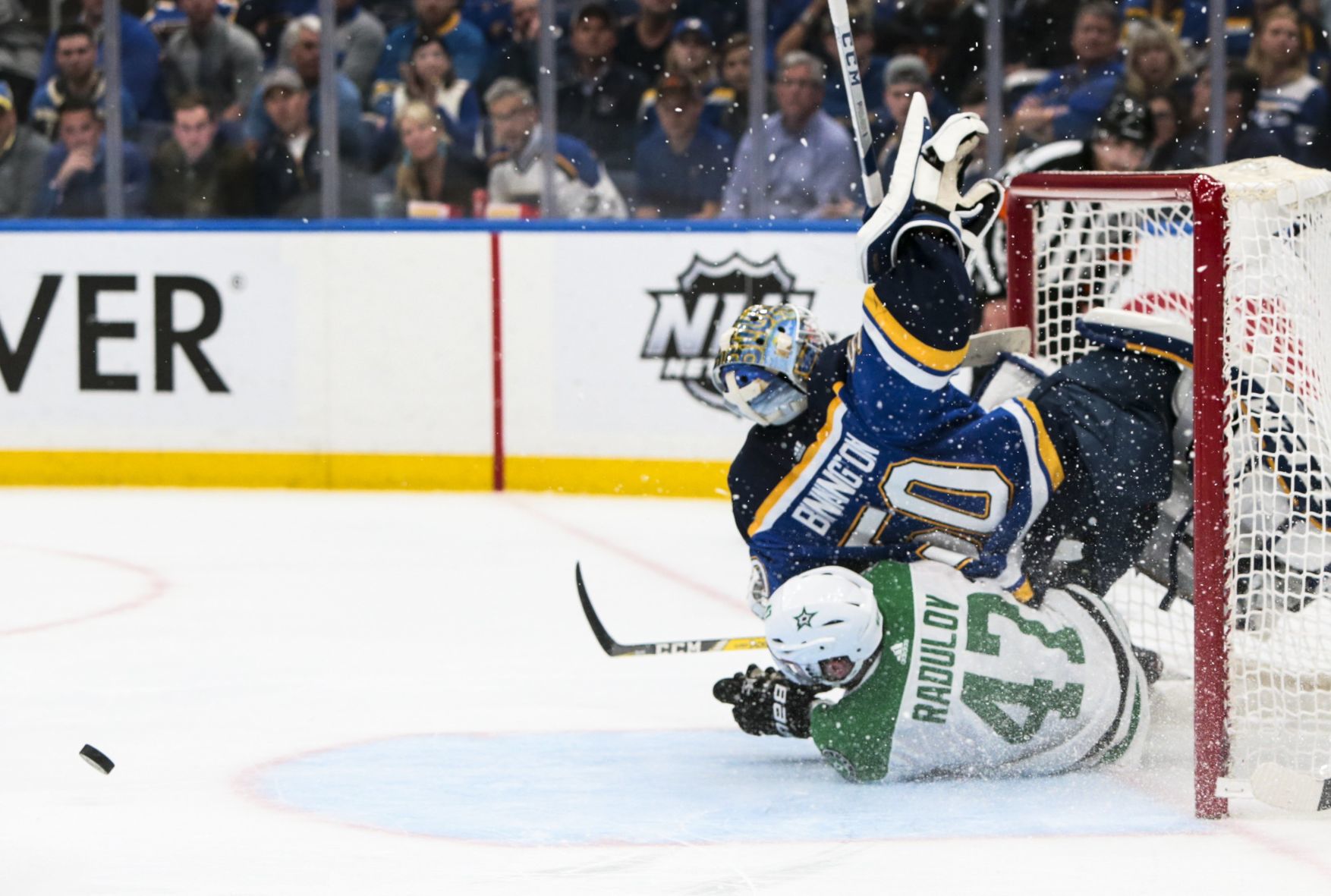 Blues face off with Stars in Game 7